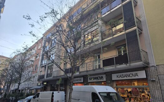 AMPIO UFFICIO TRASFORMABILE IN ABITAZIONE  LEGNANO CENTRO