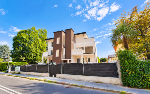 NUOVO QUADRILOCALE CON TERRAZZO E TAVERNA  NUOVA COSTRUZIONE IN CLASSE A – PRONTA CONSEGNA LEGNANO, VIA EBOLOWA